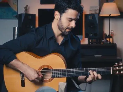 Therapeutic Strings: Cozy Acoustic Guitar Sounds