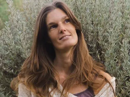 Therapeutic Yoga Introduction Upper Body Practices