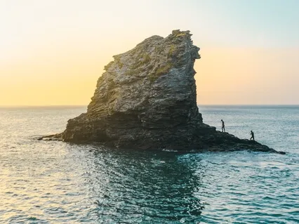 There's A Place (Featuring Manu Farenzena)