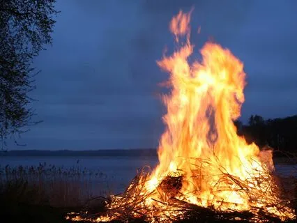 Three Of Wands - Tarot Active Imagination - Manifest Goals