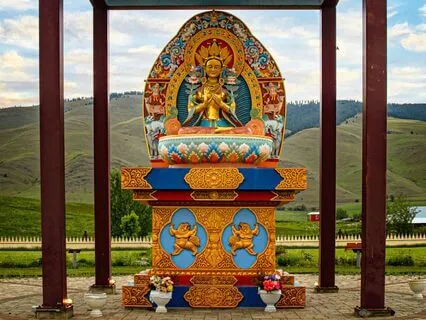 Three-Year Retreat & Tibetan Buddhism With Earle Birney