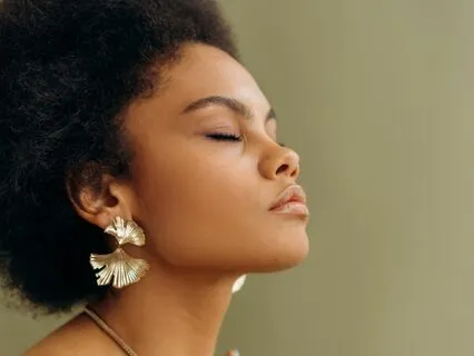 Throat Chakra Healing And Clearing Meditation