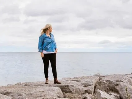 Throat Chakra Meditation With Reiki