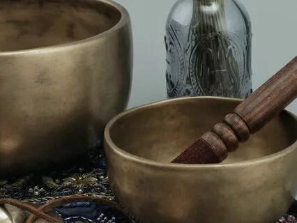 Binaural Flow_Tibetan Bowls & River Sound