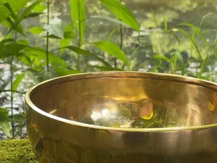 Tibetan Bowls and River Sounds for Deep Relaxation