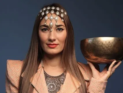 Tibetan Bowls Aura Cleansing And Ancient Mantra Chanting