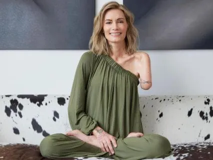 Tibetan Earth Energy: Sensual Grounding