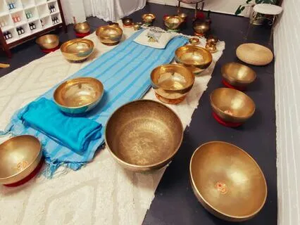 Tibetan Singing Bowl Sound Bath Meditation