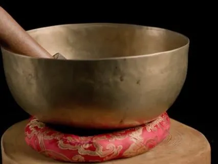 Tibetan Singing Bowls 432Hz For Meditation, Sleep & Peace