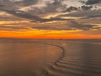 Tide And Truth: An Ocean Release Meditation