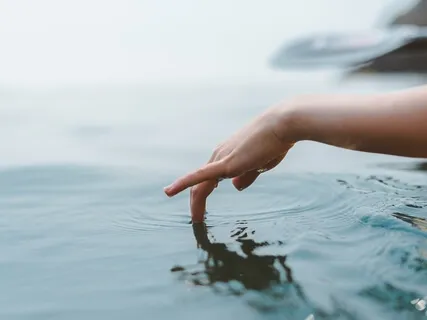 Touching The Breath, Meditation Through The Palms