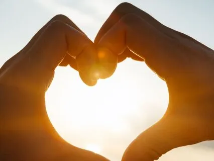 Tracing And Breathing To Settle The Mind