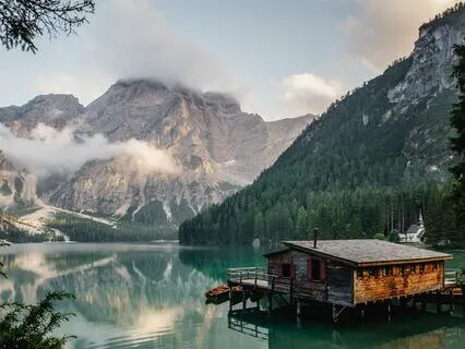 Tranquil Lakeside Escape: A Relaxation Journey