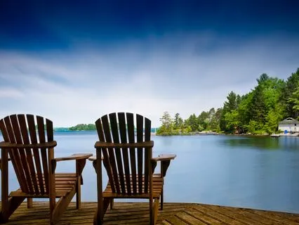 Tranquil Tones Lakeside