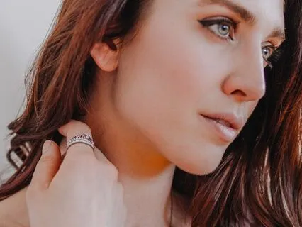 Transmuting Pain To Healing With You And Your Guides