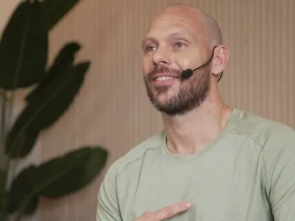 Travel Companion: Sleep In Six