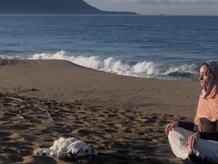 Trust Life: Grounding Meditation For Inner Peace (Short)