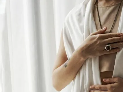 Tuning Into Here And Now – A Centering Practice