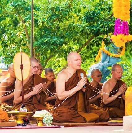 Turning Of The Wheel Of Dhamma Sutta - Pali chanting Without Music