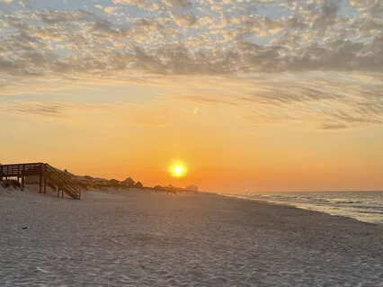 Two Minutes To Breathe: Ocean Waves