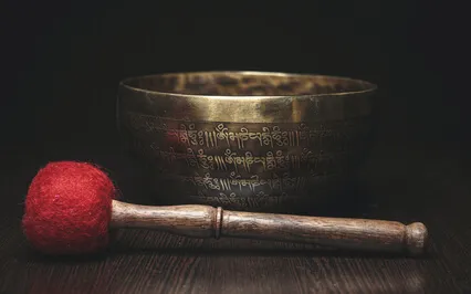 Um Sono Tranquilo com Taças Tibetanas