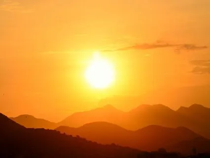 Unchained: MorningMeditation To Release The Past & Rise Free