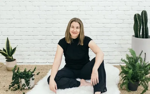 Understand & Move On From Old Relationship Wounds