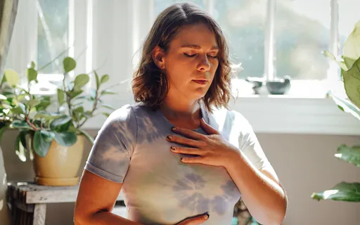 Understanding The Difference Between Anxiety And Intuition 