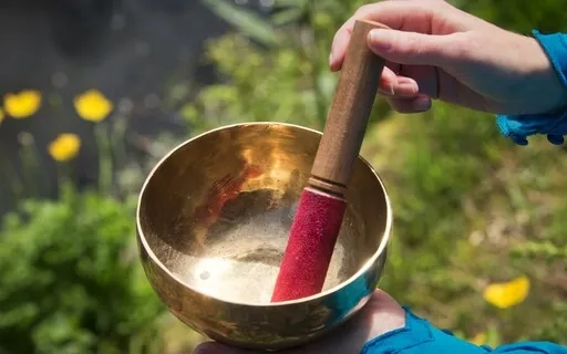 Unguided Single Singing Bowl Chiming 5 Minutes