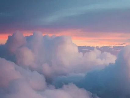 Unscripted: Soft Cloud Body Scan