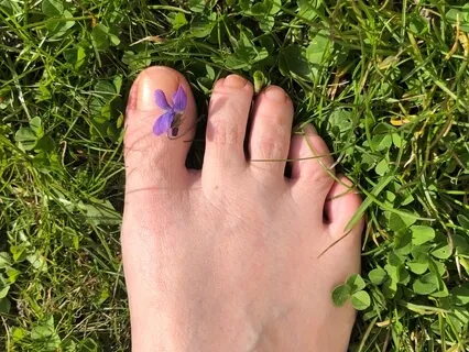 Vad händer i dina fötter?