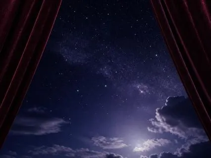 Velvet Threshold: 3.3 Hz Dream Field