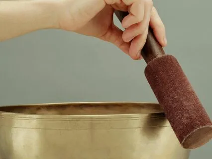 Viagem Sonora com Taças Tibetanas