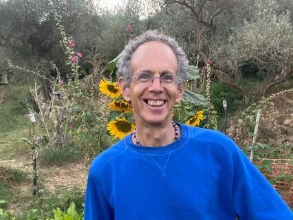 Vibrational Presence