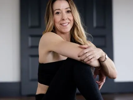 Vinyasa Yoga Practice 16: Neck Tension Release