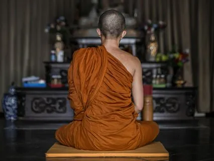 Vipassana Morning Retreat 6 - Kinhin (Walking Meditation)