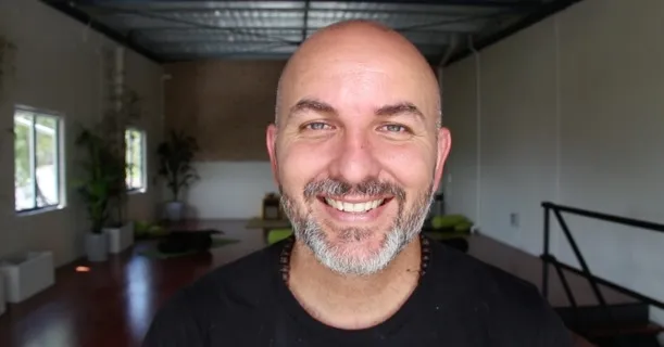 Vipassana Practice - Sensation To Sensation