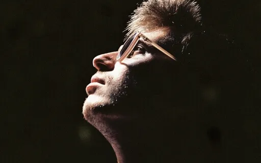 Visualisation Journey With Surrounding Sounds