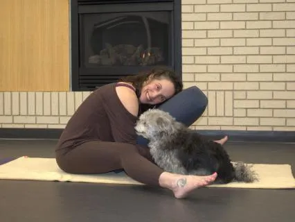 Wake Up Stiff Hips In 10 Minutes