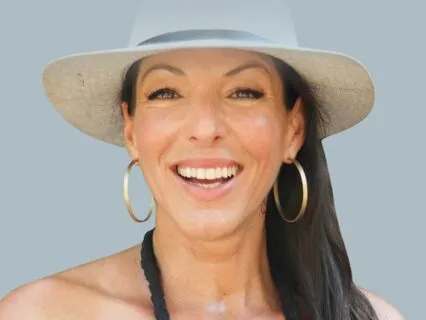 Wake up with Nikki Confident Day 7