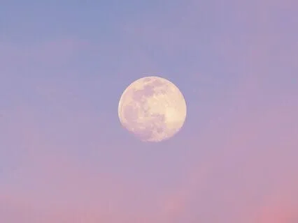 Waning Gibbous Meditation: Abundance & Generosity