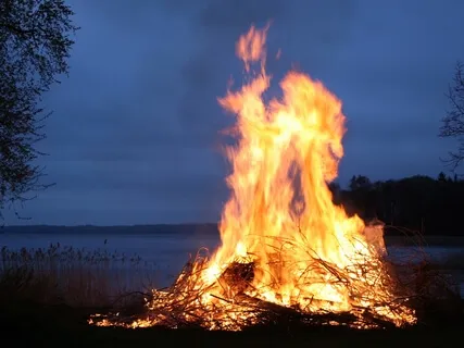 Warm Camp Fire: The Sounds Of Silence