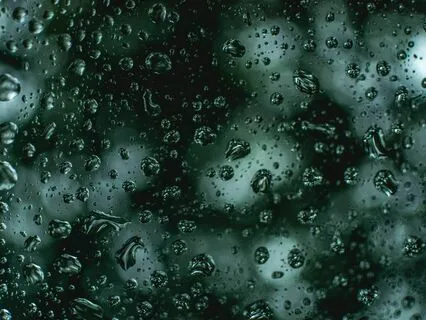 Watching The Rain: Crystal Singing Bowls (Five Minutes)