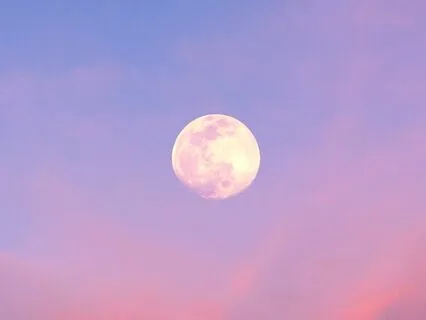 Waxing Crescent Meditation: Explore Your Vision & Grow Roots