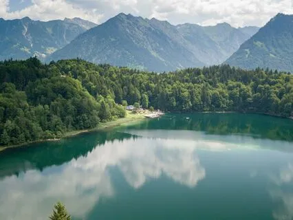 What’s Mine, What’s Not: A Practice For Energetic Clarity