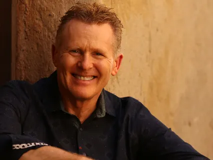 When To Accept Or Change Life