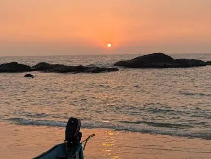 Where The Surfer Sleeps - An Original Sleep Story
