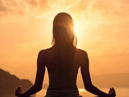 White Light & Ujjayi Breath Meditation