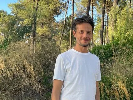 Who Am I ? - Self-Enquiry Meditation