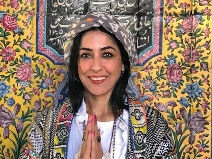 'Who Is At My Door?' - Rumi Poem Read By Nobieh